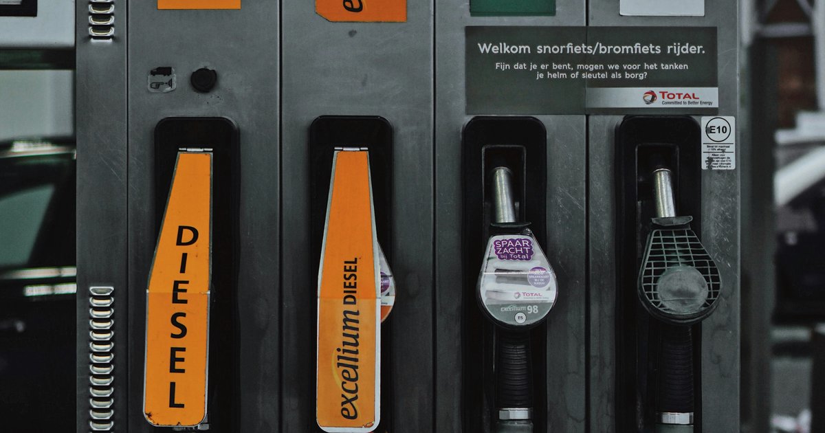 Porównanie kosztów eksploatacji - Diesel vs benzyna w 2026