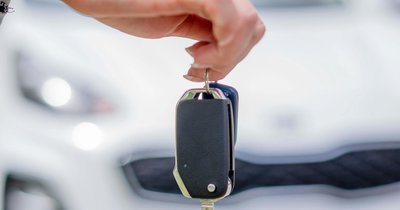 Dokumenty potrzebne do kupna samochodu - kompletna lista i procedury